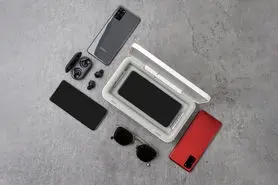 شارژر بی‌سیم سامسونگ که گوشی شما را استرلیزه می‌کند