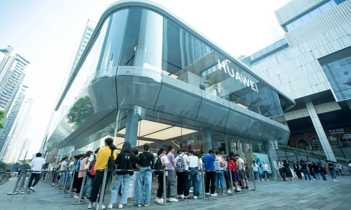تصمیم هوآوی برای راه‌اندازی سه فروشگاه Experience store در انگلستان