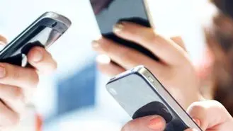 کاهش ضزیب نفوذ تلفن ثابت در سه ماه پایانی 98