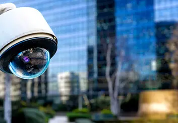 اشتباه سیستم شناسایی چهره و دستگیری مرد سیاهپوست در دیترویت