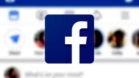 آزمایش حالت تاریک روی اپلیکیشن فیس بوک