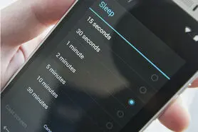چگونه از خاموش شدن صفحه نمایش گوشی اندروید جلوگیری کنیم؟
