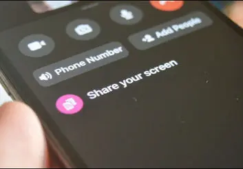 آموزش به اشتراک گذاری صفحه گوشی در پیام‌رسان فیس بوک برای اندروید و iOS