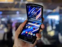 موتورولا ۱۹ شهریورماه نسل دوم Razr را معرفی می‌کند