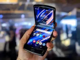 موتورولا ۱۹ شهریورماه نسل دوم Razr را معرفی می‌کند