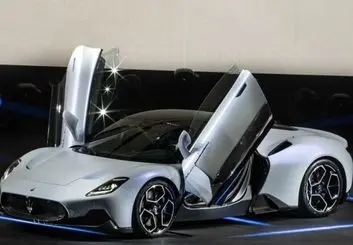 سوپر خودرو دو نفره ایتالیایی به نام مازاراتی MC20 معرفی شد