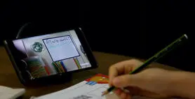 مجلس در حال بررسی طرح دوفوریتی تهیه گوشی‌های هوشمند برای دانش‌آموزان