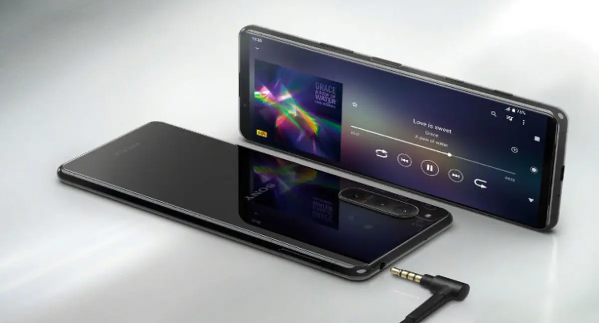 Xperia 5 II با صفحه نمایش 6.1 اینچی OLED به بازار عرضه می‌شود
