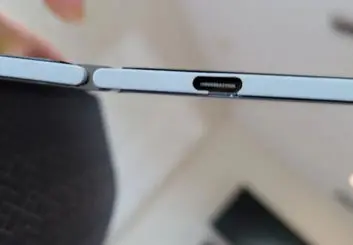 شکستگی قاب تبلت Surface Duo در نزدیکی پورت شارژ خبرساز شد