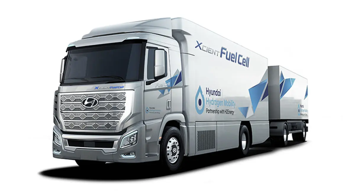 اولین کامیون کشنده سنگین تولید انبوه پیل سوختی الکتریکی توسط هیوندای روانه بازار شد