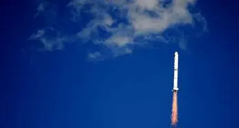 تلاش ایران برای ساخت ماهواره های بومی