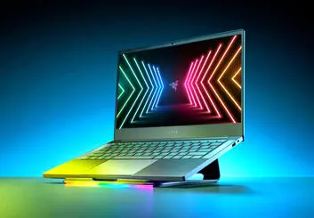 لپ تاپ ریزر بلید استلث 13 با نمایشگر OLED از راه می رسد