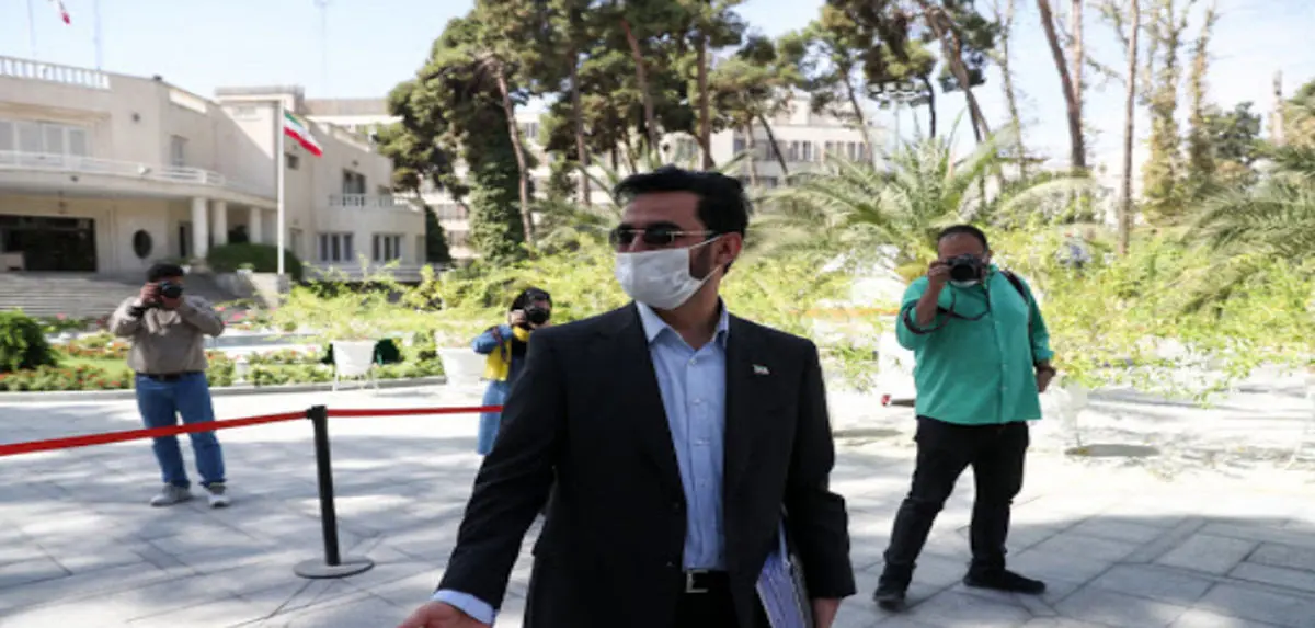 توضیحات وزیر ارتباطات درباره دفع حملات سایبری اخیر در حاشیه جلسه هیات دولت