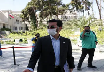 توضیحات وزیر ارتباطات درباره دفع حملات سایبری اخیر در حاشیه جلسه هیات دولت