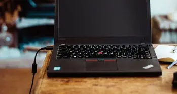 رفع مشکل شارژ نشدن باتری لپ‌تاپ (بخش دوم)