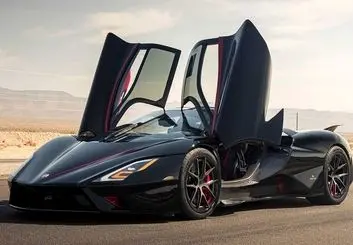 سریعترین خودرو جهان مشخص شد؛ 533 کیلومتر بر ساعت روی زمین!!!