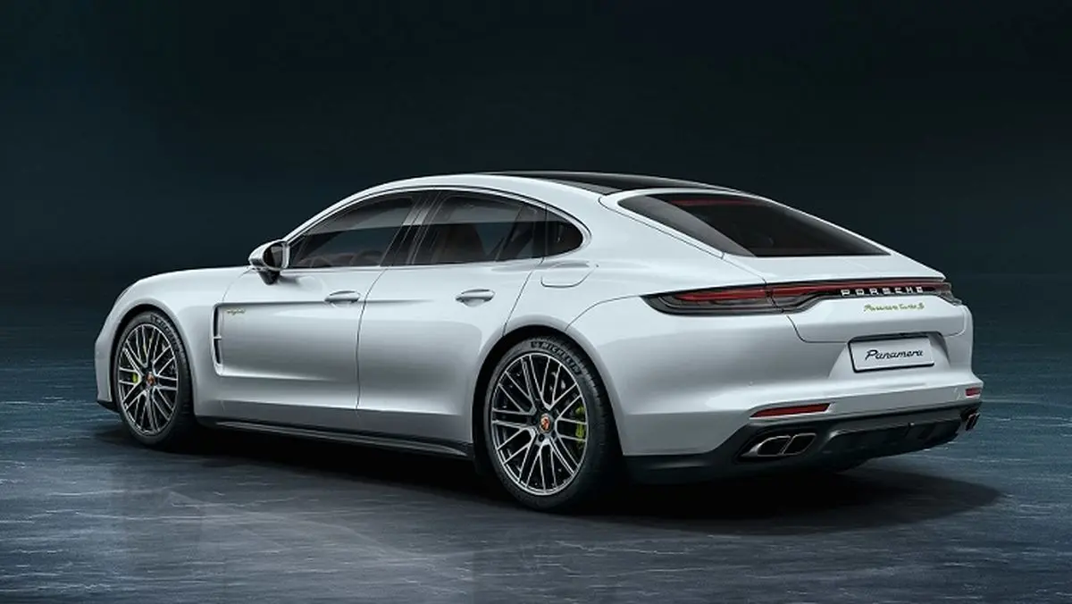 پورشه پانامرا توربو S E-Hybrid با قدرت ۷۰۰ اسب بخار