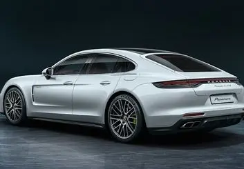 پورشه پانامرا توربو S E-Hybrid با قدرت ۷۰۰ اسب بخار