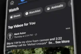 فیس بوک در حال آزمایش حالت تاریک برای اپلیکیشن موبایل خود است