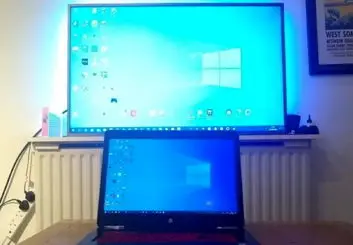 اتصال لپ‌تاپ به تلویزیون یا یک مانیتور دیگر