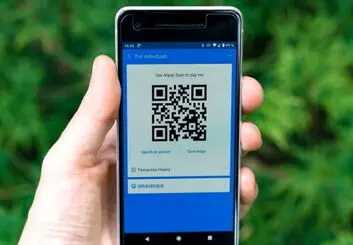 آموزش روش اسکن QR Code در گوشی‌های اندرویدی و آیفون