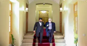 تقدیر وزیر بهداشت از وزیر ارتباطات در راستای اقدامات او در مهار همه‌گیری کرونا