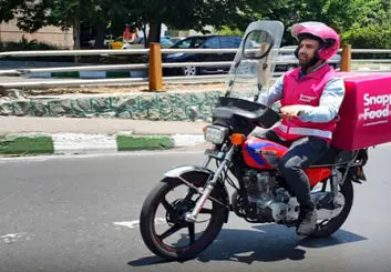 اعتصاب پیک‌های اکسپرس اسنپ‌فود و زنگ خطر برای انحصار طلبی دیجیتال