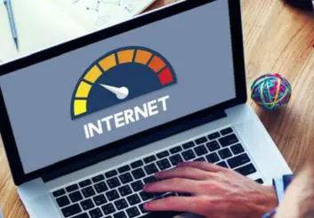 قطعی فیبرهای نوری در مصر عامل اختلال در اینترنت ایران