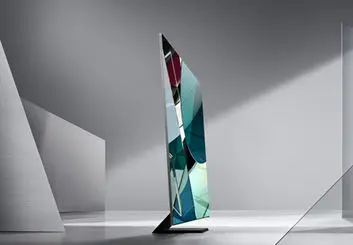 ویژگی HDR10+Adaptive کیفیت ویدیو را نسبت به نور محیط تنظیم می کند