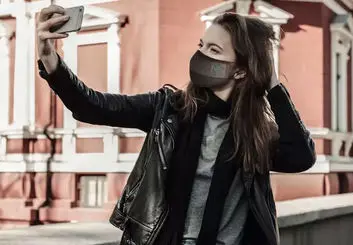 ماسک بلوتوثی MaskFone ؛ ترکیبی هوشمندانه از ماسک N95 و هدست بلوتوث