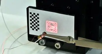 میکرو ربات لیزری ضریب دقت جراحی را بالا می برد