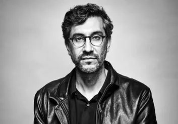 فیلم اقتباسی Amnesty به کارگردانی رامین بحرانی ساخته می شود