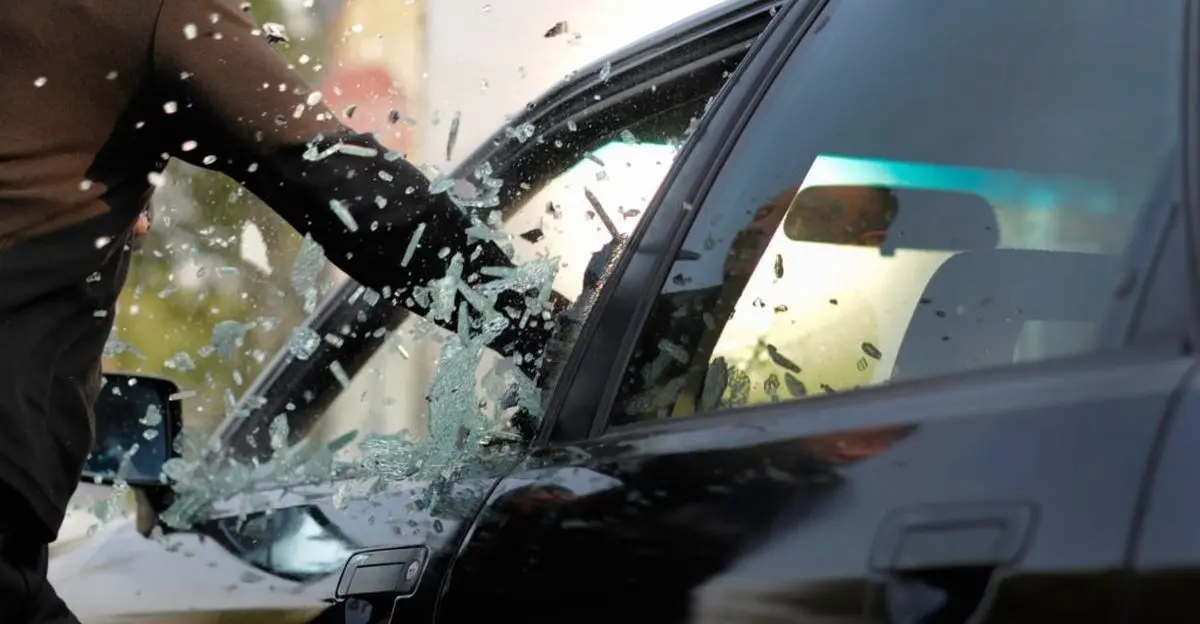 زیان مالی وارد شده از طرف بیمه و سارقان خودرو یکسان است؟