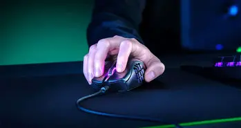 ماوس گیمینگ Naga X ریزر با دوازده دکمه جانبی سفارشی از راه می رسد