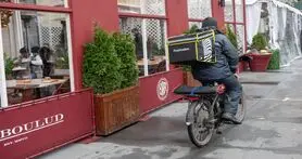 کاهش پانزده درصدی نیروی کار PostMates اوبر