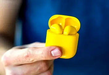 ایرفون Buds Air 2 ریلمی با قابلیت حذف نویز فعال از راه می رسد