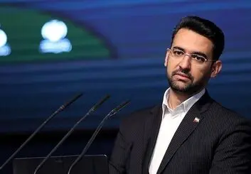 وزیر ارتباطات: هزینه توسعه ارتباطات نباید از جیب مردم پرداخت شود