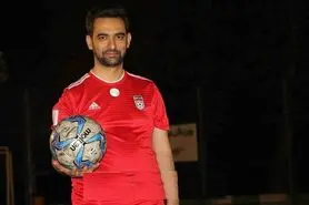 آذری‌جهرمی: ورود جریانات سیاسی فوتبال را تضعیف می کند؛آن را سیاسی نکنید!