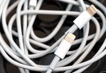 کابل USB-C به این زودی ها در آیفون های اپل مورد استفاده نخواهد گرفت
