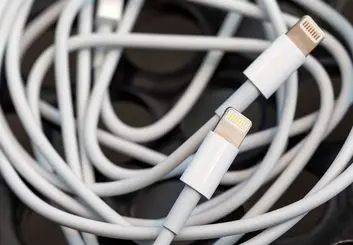 کابل USB-C به این زودی ها در آیفون های اپل مورد استفاده نخواهد گرفت