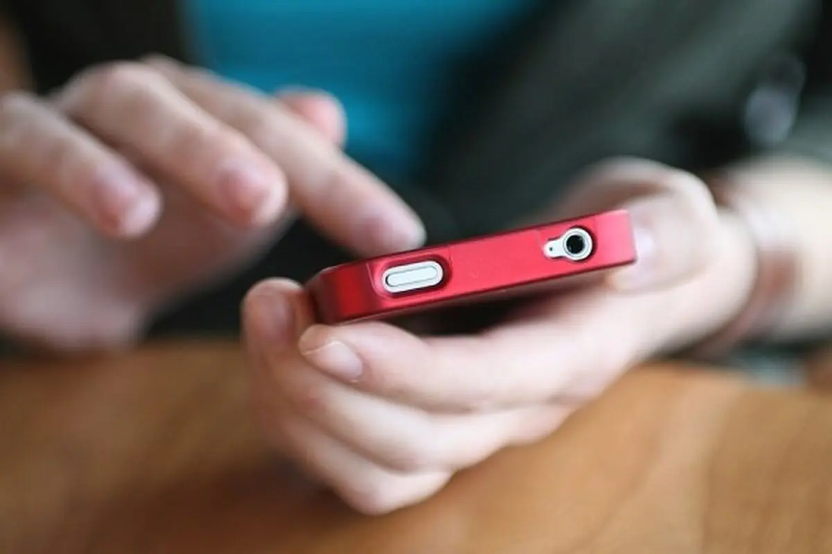 تعرفه ارائه خدمات موبایل در دفاتر پیشخوان توسط کمیسیون تنظیم مقررات ارتباطات تصویب شد