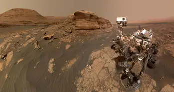 مدارگرد ناسا تصویر جدیدی از مریخ نورد کنجکاوی به زمین فرستاد