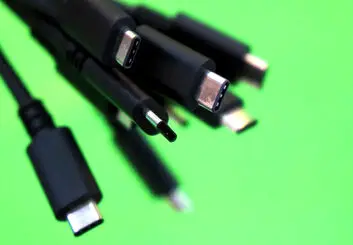 نسخه جدید USB Type-C توان شارژ ۲۴۰ وات خواهد داشت