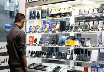وزارت ارتباطات 14 میلیون تلفن همراه تولید می‌کند