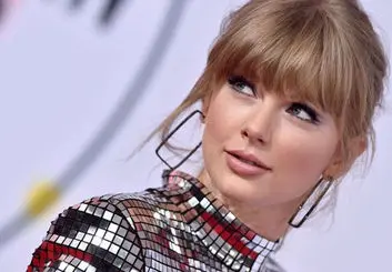 تیلور سویفت به جمع بازیگران مطرح فیلم کنتربری گلس پیوست