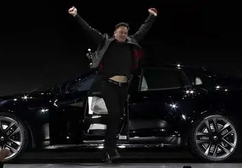 ویژگی Auto Shift تسلا چیست؟