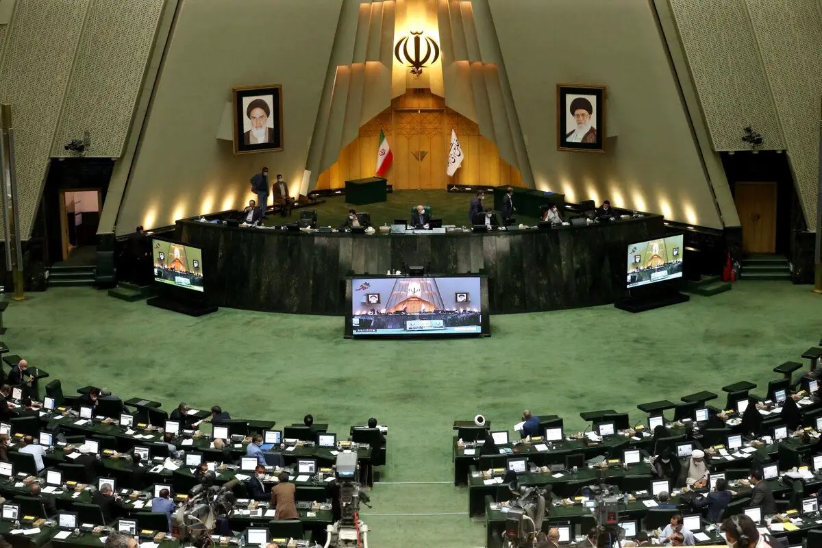 طرح صیانت از حقوق کاربران فضای مجازی این هفته به مجلس می‌رود | استفاده شهروندان از اینترنت دوباره محدود