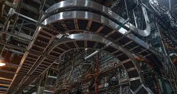 استخراج صنعتی بیت کوین و مشکلات آن برای تمرکززدایی