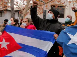 دولت کوبا به دلیل اعتراضات مردم تلگرام و فیسبوک را مسدود کرد