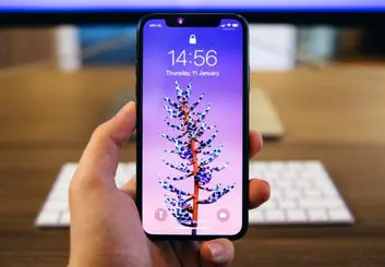 چگونه تصویر زمینه آیفون را عوض کنیم؟